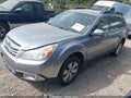 2010 Subaru Outback — photo 2 of 11 | VIN 4S4BRBCC5A3318322