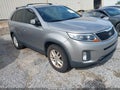 2014 Kia Sorento — photo 1 of 11 | VIN 5XYKT4A75EG517458