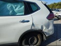 2015 Nissan Rogue Sport — photo 6 of 11 | VIN 5N1AT2MV4FC883777