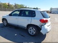 2016 Volkswagen Tiguan — photo 3 of 16 | VIN WVGAV7AX4GW523809