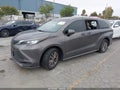 2022 Toyota Sienna — photo 2 of 15 | VIN 5TDKRKEC0NS116493