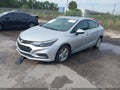 2018 Chevrolet Cruze — photo 2 of 16 | VIN 1G1BE5SM3J7158308
