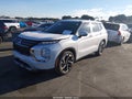 2024 Mitsubishi Outlander — photo 2 of 16 | VIN JA4J3VA86RZ033794