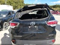 2016 Toyota Highlander — photo 18 of 19 | VIN 5TDBKRFH7GS341570