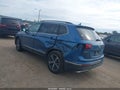 2018 Volkswagen Tiguan — photo 3 of 16 | VIN 3VV3B7AX0JM041000
