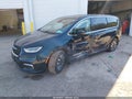2022 Chrysler Pacifica — photo 2 of 20 | VIN 2C4RC1L70NR222113