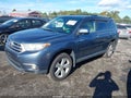 2013 Toyota Highlander — photo 2 of 17 | VIN 5TDDK3EH1DS175498