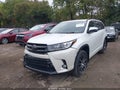 2017 Toyota Highlander — photo 2 of 16 | VIN 5TDJZRFH8HS401767