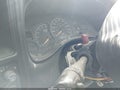 2002 Chevrolet Tahoe — photo 7 of 15 | VIN 1GNEC13VX2J254118