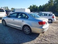 2012 Volkswagen Jetta — photo 3 of 12 | VIN 3VWDP7AJ5CM470715