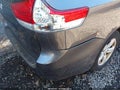 2011 Toyota Sienna — photo 14 of 14 | VIN 5TDZK3DC3BS095564
