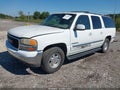2001 GMC Yukon XL — photo 2 of 11 | VIN 3GKEC16T51G116834