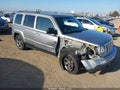 2015 Jeep Patriot — photo 1 of 17 | VIN 1C4NJPFA2FD388720