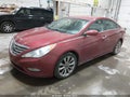 2011 Hyundai Sonata — photo 2 of 11 | VIN 5NPEC4AB9BH226712