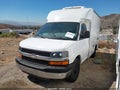 2006 Chevrolet Express 2500 — photo 2 of 14 | VIN 1GBHG31U261203531