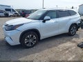 2023 Toyota Highlander Hybrid — photo 2 of 16 | VIN 5TDKBRCH6PS578782