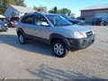 2005 Hyundai Tucson — photo 1 of 15 | VIN KM8JN72D55U097027