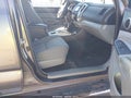 2015 Toyota Tacoma — photo 5 of 16 | VIN 5TFJU4GN6FX067929