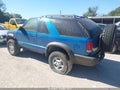 2000 Chevrolet Blazer — photo 3 of 12 | VIN 1GNCT18W1YK137684