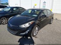 2015 Hyundai Elantra — photo 2 of 12 | VIN 5NPDH4AE2FH558360