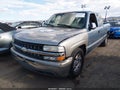 2001 Chevrolet Silverado 1500 — photo 2 of 16 | VIN 2GCEC19V911397344