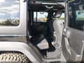 2017 Jeep Wrangler Unlimited — photo 8 of 16 | VIN 1C4HJWDG1HL547444