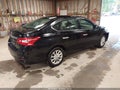 2017 Nissan Sentra — photo 4 of 11 | VIN 3N1AB7AP9HY336608