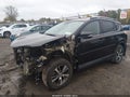 2018 Toyota RAV4 — photo 2 of 17 | VIN 2T3RFREV5JW849441