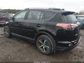 2018 Toyota RAV4 — photo 3 of 17 | VIN 2T3RFREV5JW849441