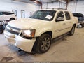2013 Chevrolet Avalanche — photo 2 of 16 | VIN 3GNTKGE74DG313423