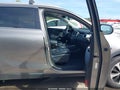 2017 Kia Sorento — photo 5 of 16 | VIN 5XYPHDA18HG243342