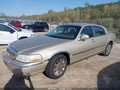 2004 Lincoln Town Car — photo 2 of 11 | VIN 1LNHM81W94Y678418