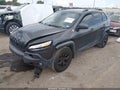 2017 Jeep Cherokee — photo 2 of 16 | VIN 1C4PJMBS5HW544956