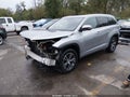 2016 Toyota Highlander — photo 2 of 19 | VIN 5TDJKRFH9GS339427