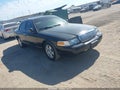 2011 Ford Crown Victoria — photo 1 of 13 | VIN 2FABP7EV5BX147880