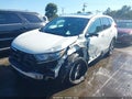 2018 Honda CR-V — photo 2 of 18 | VIN 2HKRW2H89JH694090