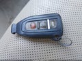 2005 Lexus LS 430 — photo 11 of 12 | VIN JTHBN36FX50175045