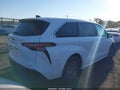 2022 Toyota Sienna — photo 4 of 21 | VIN 5TDKRKEC6NS110584