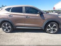 2017 Hyundai Tucson — photo 13 of 17 | VIN KM8J3CA22HU305660