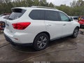 2018 Nissan Pathfinder — photo 4 of 17 | VIN 5N1DR2MN7JC617299