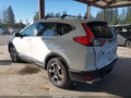 2017 Honda CR-V — photo 3 of 16 | VIN 2HKRW2H98HH614913