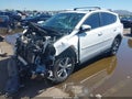 2016 Toyota RAV4 — photo 2 of 12 | VIN JTMRFREV6GJ067110