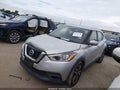 2020 Nissan Kicks — photo 2 of 16 | VIN 3N1CP5CV0LL492715