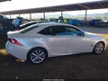 2016 Lexus IS 200t — photo 6 of 16 | VIN JTHBA1D29G5035493