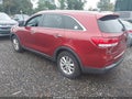 2017 Kia Sorento — photo 3 of 16 | VIN 5XYPGDA58HG187764