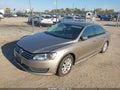2015 Volkswagen Passat — photo 2 of 11 | VIN 1VWAS7A37FC028110