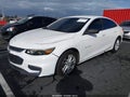 2018 Chevrolet Malibu Limited — photo 2 of 16 | VIN 1G1ZD5ST3JF189847