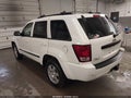 2008 Jeep Grand Cherokee — photo 3 of 11 | VIN 1J8HR48N28C233283
