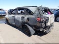 2016 Kia Sorento — photo 3 of 10 | VIN 5XYPKDA17GG141787