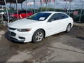 2016 Chevrolet Malibu — photo 2 of 18 | VIN 1G1ZB5ST1GF280890